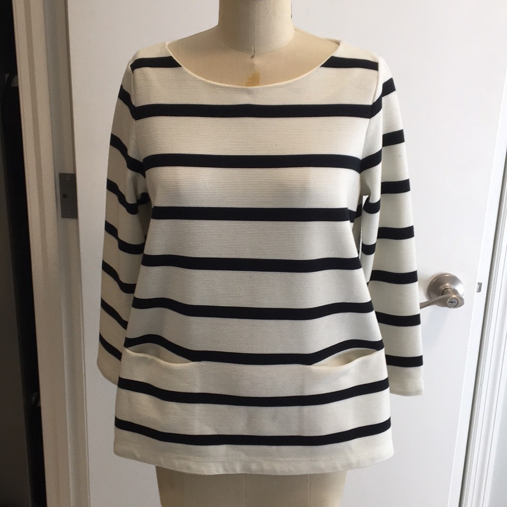 Club Monaco Black / White Stripe Bateau Nk